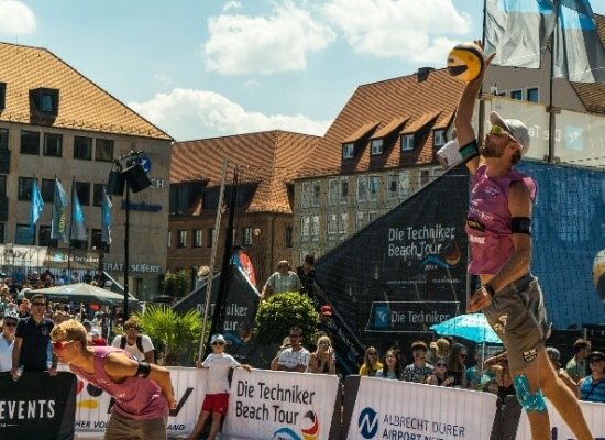 Sommer, Sonne, Beachvolleyball - Kintex News - Sommer, Sonne, Beachvolleyball